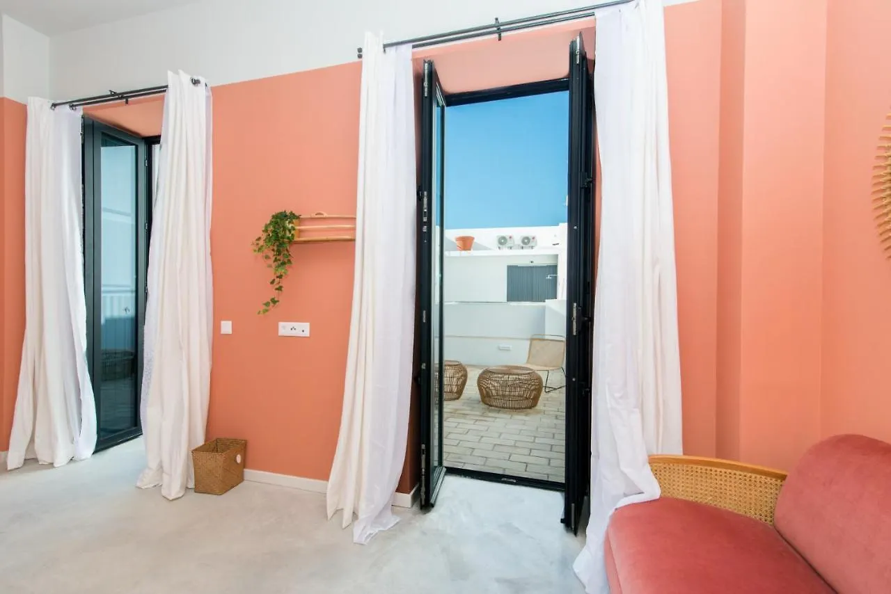Casa Rosa Villa With Pool In Olhao Centre Portugal