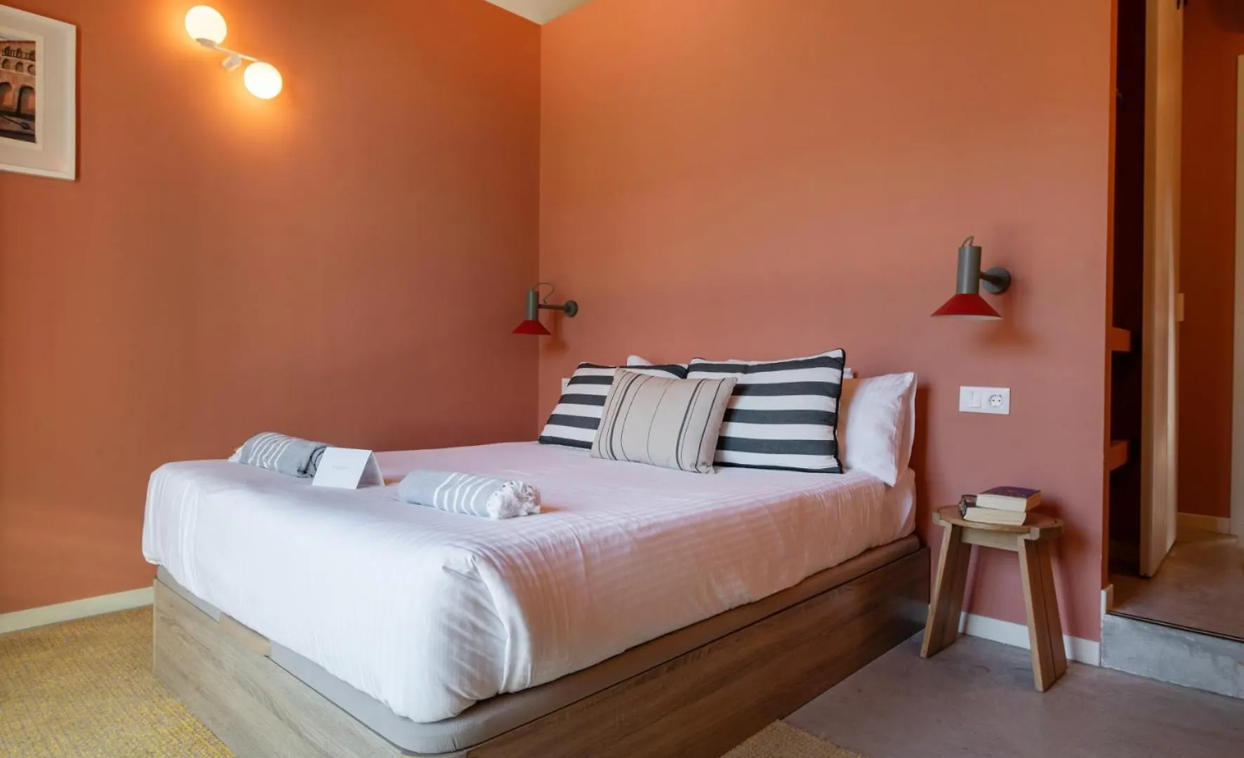 Casa Rosa Villa With Pool In Olhao Centre